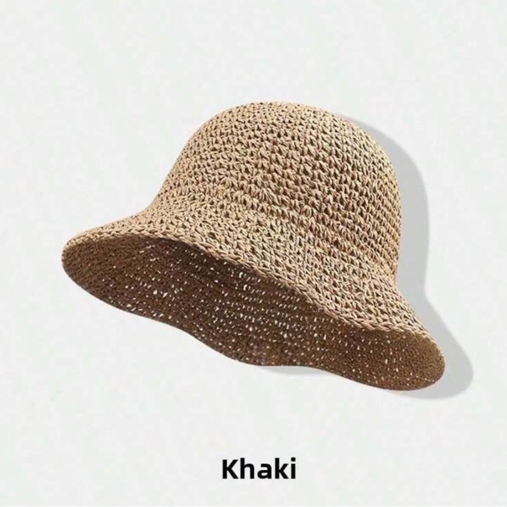 NWOT Khaki Straw Bucket Hat